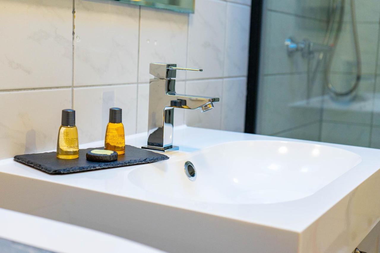 2R Apartment Perfect For Families! Kitchen - Parking - Netflix Dresden Bagian luar foto