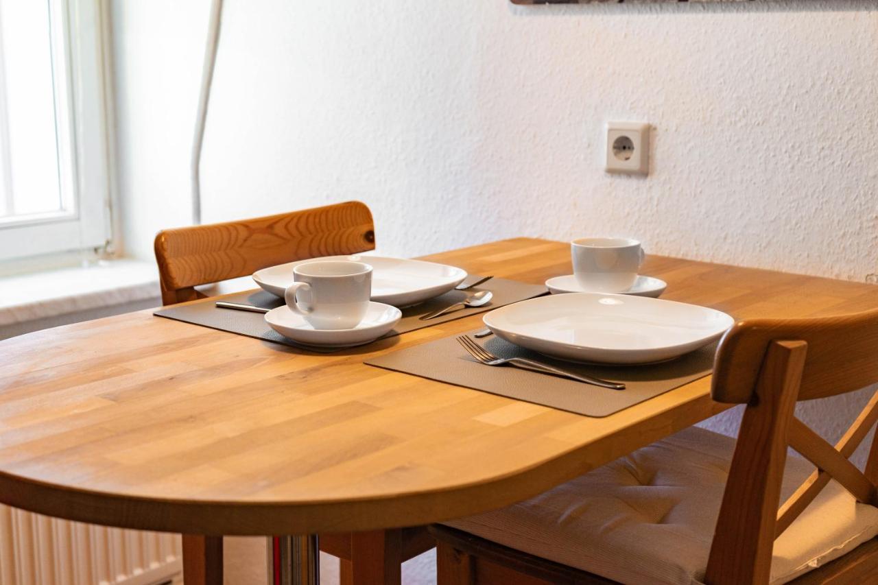 2R Apartment Perfect For Families! Kitchen - Parking - Netflix Dresden Bagian luar foto