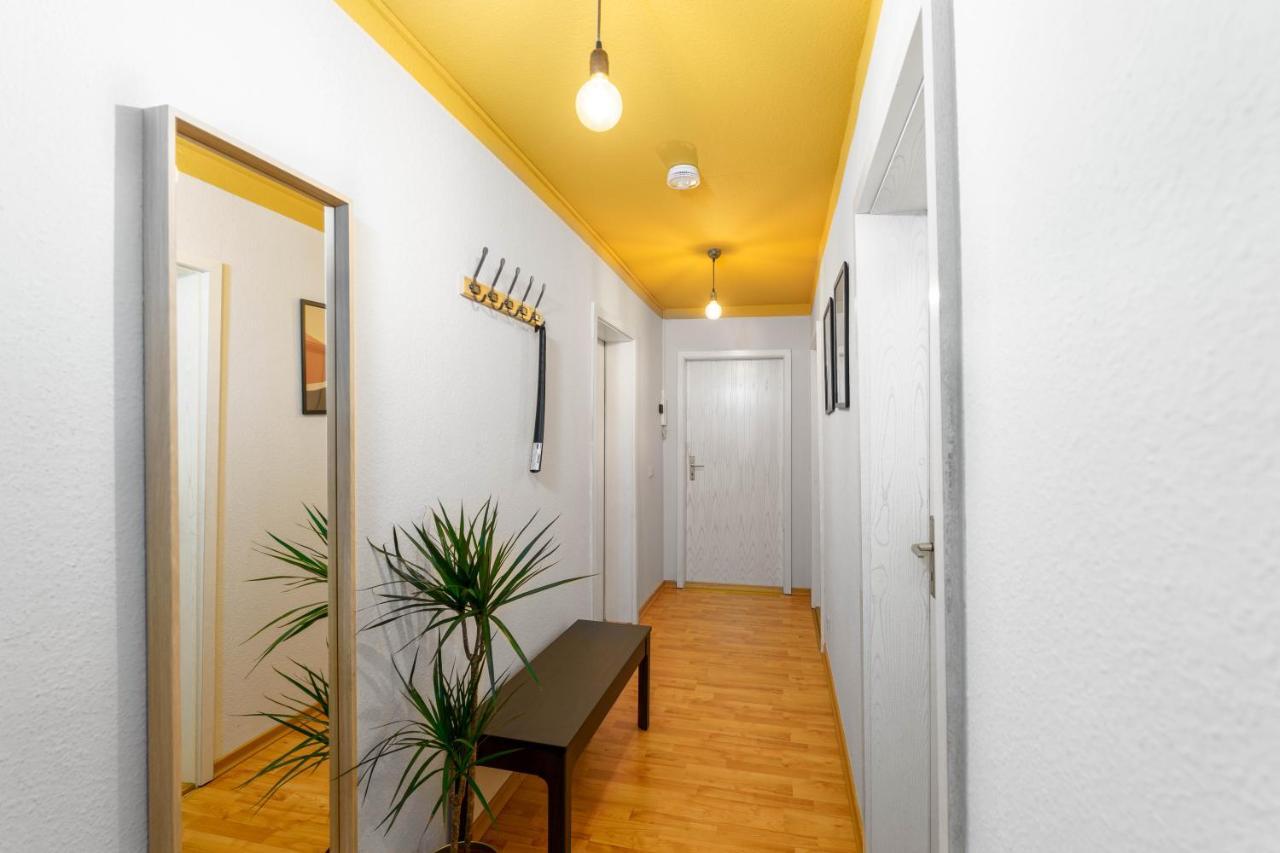 2R Apartment Perfect For Families! Kitchen - Parking - Netflix Dresden Bagian luar foto